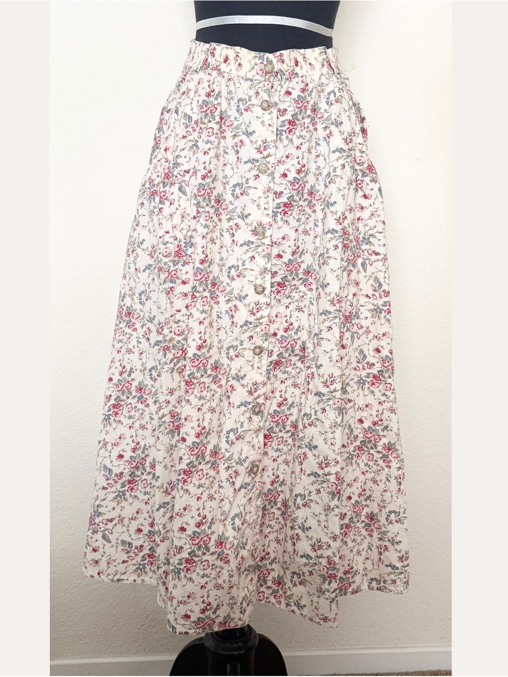 🌼 vintage 90’s liz claiborne floral maxi skirt - Picture 3 of 7